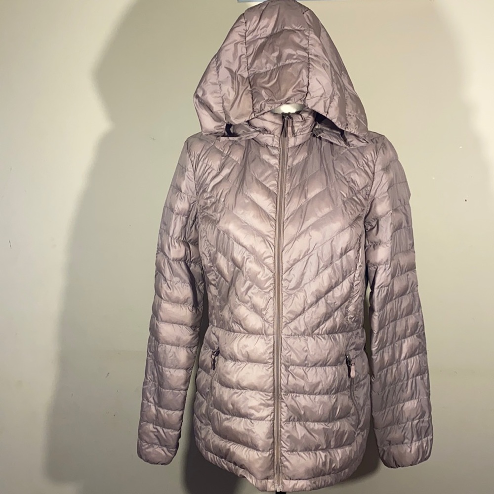Pre loved  32 degrees Heat pink winter coat size L